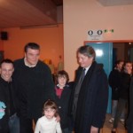 une dernière photo avant un départ vers Paris et des promesses de photos dédicacées à venir pour les judokas ! MERCI DAVID !